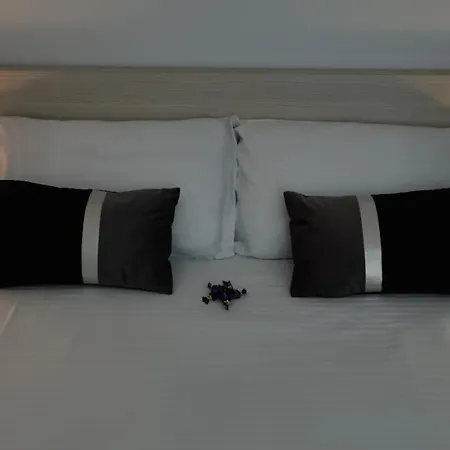 Mike Studio Mamaia Nord Apartment *
